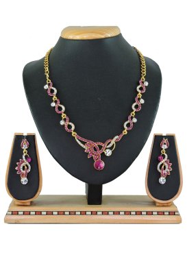 Outstanding Rose Pink and White Necklace Set For Festival