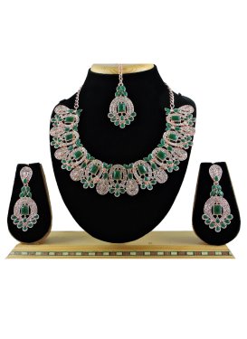 Outstanding Stone Work Green and White Gold Rodium Polish Necklace Set