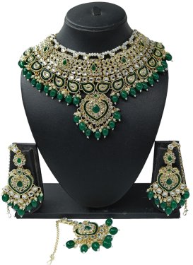 Perfect Beads Work Green and White Gold Rodium Polish Necklace Set