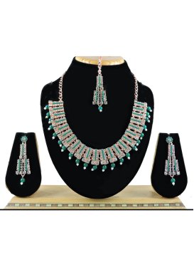 Perfect Beads Work Sea Green and White Gold Rodium Polish Necklace Set