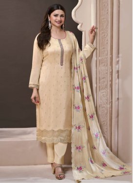 Prachi Desai Satin Georgette Straight Suit with Embroidered Work in Cream