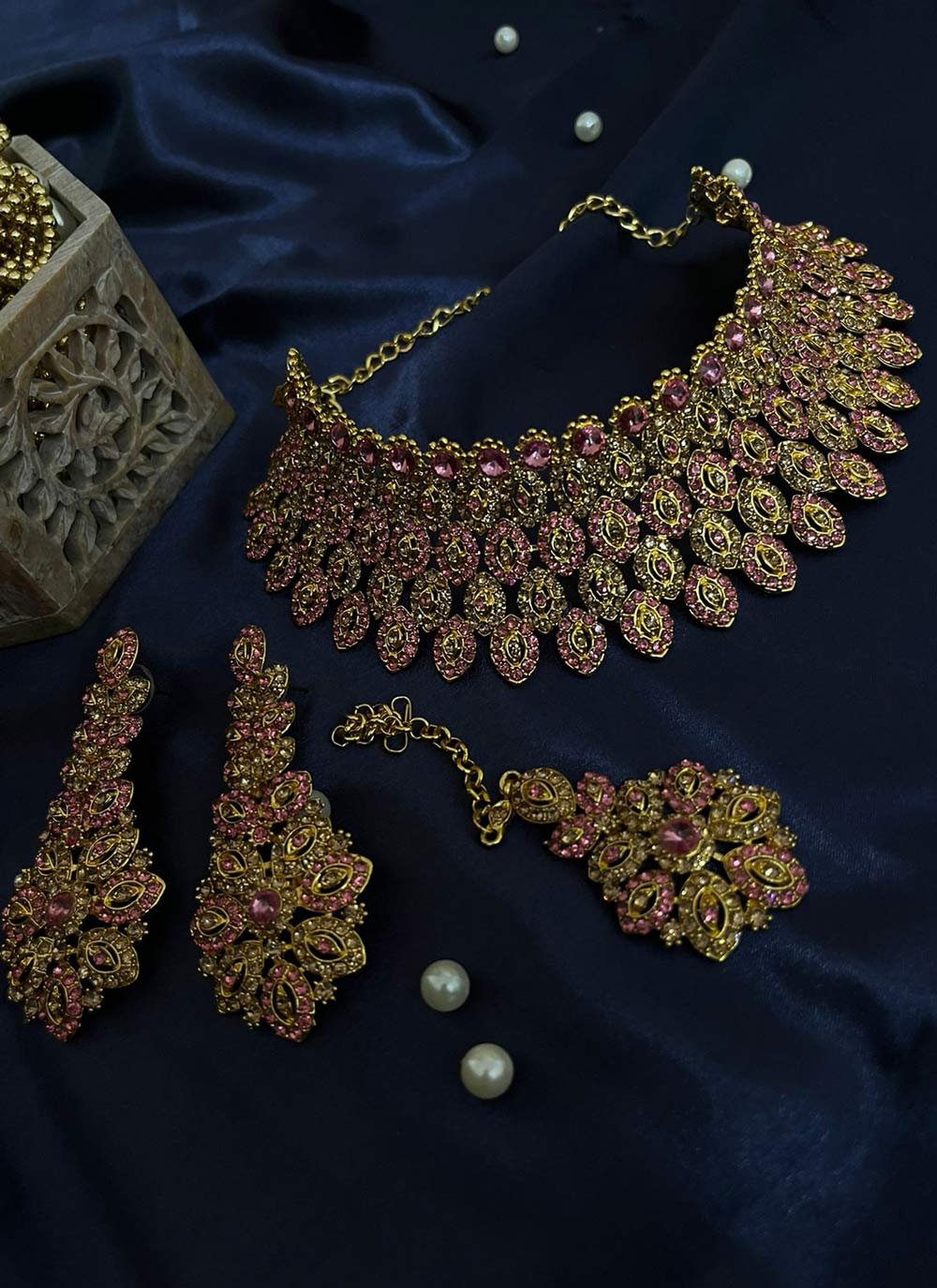 Praiseworthy Gold Rodium Polish Alloy Gold and Pink Necklace Set