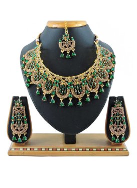 Praiseworthy Woven Work Gold and Green Gold Rodium Polish Necklace Set