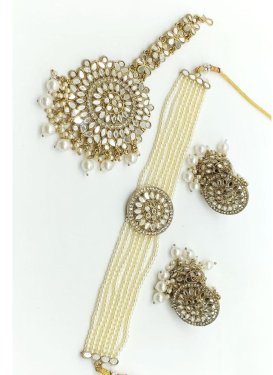 Precious Alloy Beads Work Necklace Set For Festival