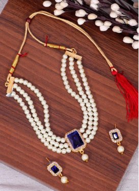 Pretty Alloy Beads Work Blue and White Gold Rodium Polish Necklace Set