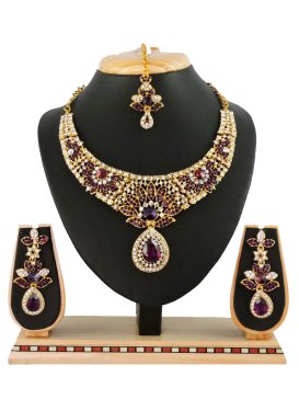 Pretty Alloy Maroon and White Stone Work Necklace Set