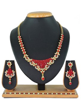 Pretty Stone Work Red and White Gold Rodium Polish Necklace Set