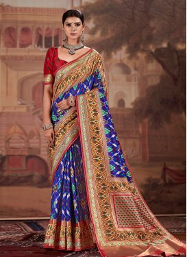 Print Work Blue and Red Contemporary Style Saree
