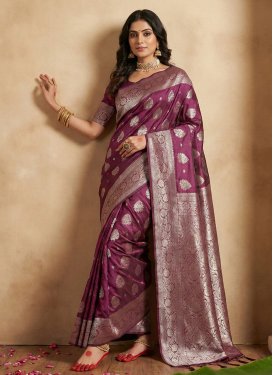 Purple Silk Blend Classic Saree with Woven Work for Casual