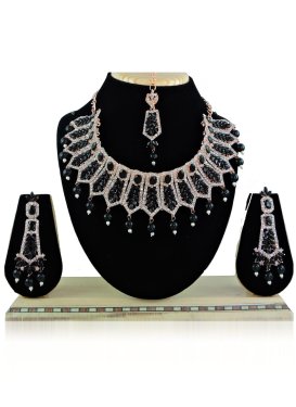 Regal Diamond Work Necklace Set