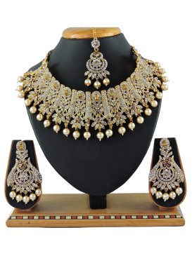 Regal Gold and White Gold Rodium Polish Necklace Set For Ceremonial
