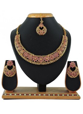 Regal Stone Work Alloy Necklace Set For Festival