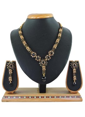 Regal Stone Work Alloy Necklace Set For Party