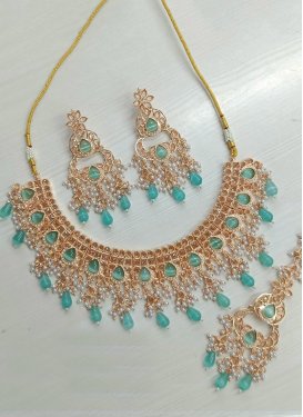 Royal Alloy Beads Work Turquoise and White Necklace Set