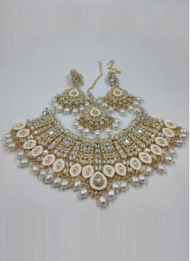 Royal Alloy Gold Rodium Polish Beads Work Necklace Set