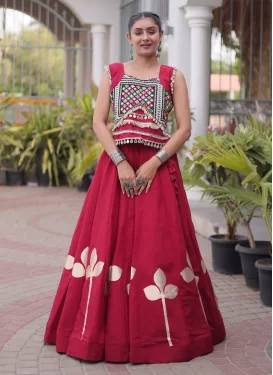 Silk Blend Readymade Lehenga Choli in Red with Embroidered Work for Festival