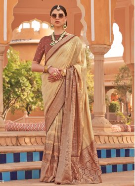 Silk Blend Trendy Classic Saree