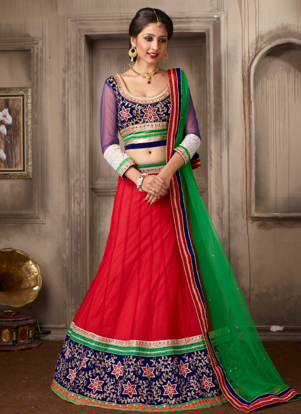 Red Embroidered Attractive Party Wear Lehenga Choli For Party –  TheDesignerSaree