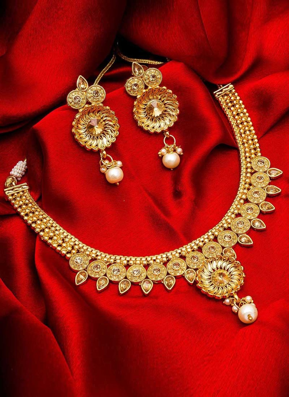 Sumptuous Beads Work Gold Rodium Polish Necklace Set