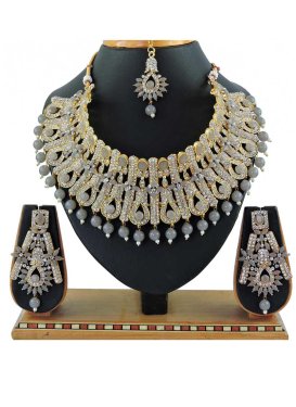 Sumptuous Gold Rodium Polish Alloy Beads Work Necklace Set