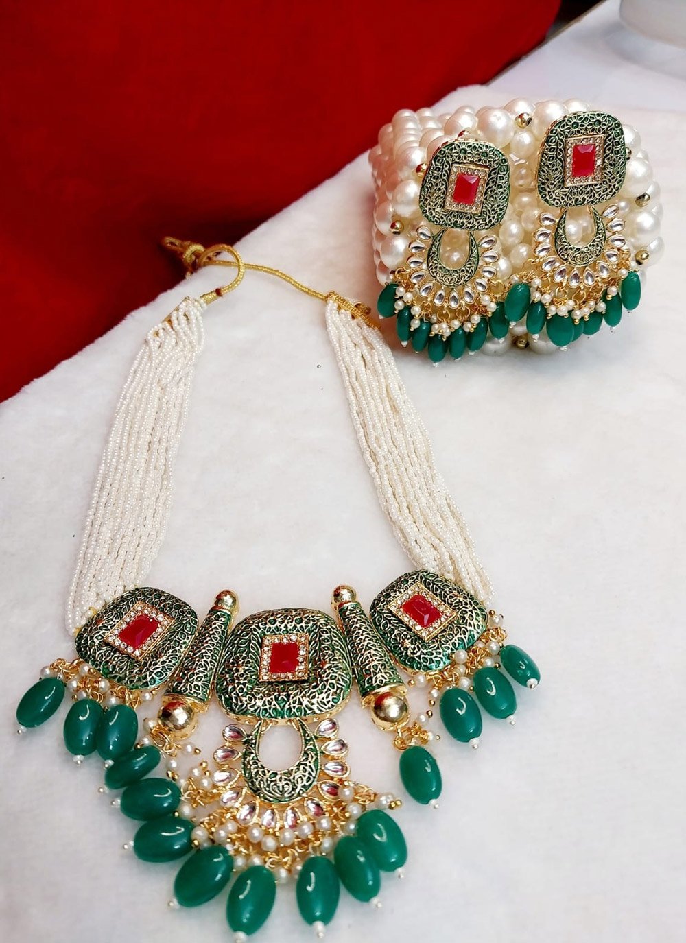 Sumptuous Green and White Beads Work Necklace Set For Festival