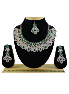 Sumptuous Stone Work Green and White Necklace Set for Festival