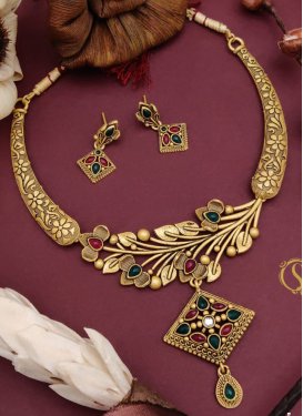 Superb Gold Rodium Polish Stone Work Alloy Jewellery Set For Ceremonial