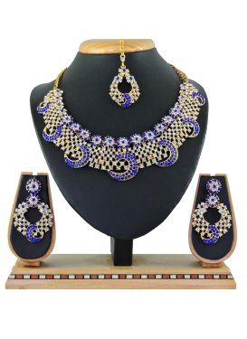 Swanky Necklace Set For Festival