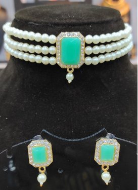 Swanky Off White and Turquoise Beads Work Necklace Set