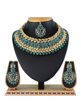 Swanky Stone Work Alloy Necklace Set For Ceremonial