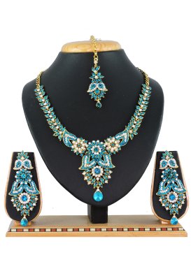 Swanky Turquoise and White Gold Rodium Polish Stone Work Necklace Set