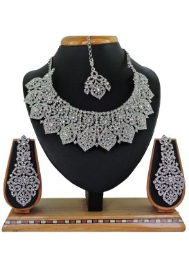 Talismanic Alloy Stone Work Necklace Set For Party
