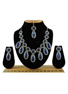 Trendy Alloy Stone Work Navy Blue and White Necklace Set