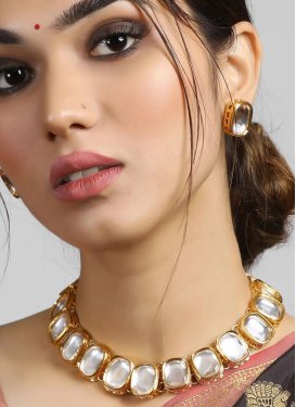 Trendy Brass Necklace Set For Ceremonial