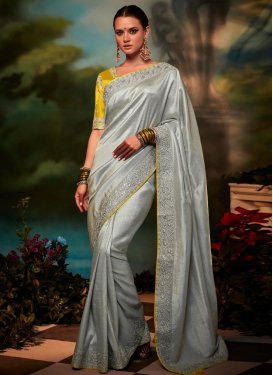 Trendy Classic Saree For Party