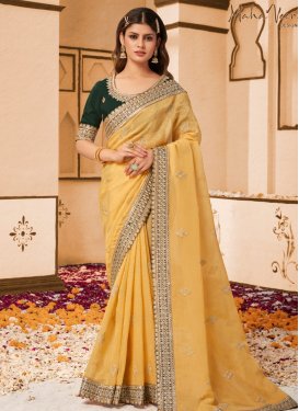 Trendy Designer Saree For Party