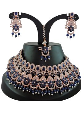 Unique Diamond Work Necklace Set For Party