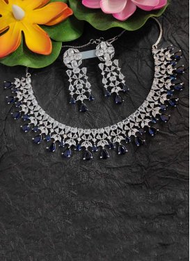 Unique Silver Rodium Polish Alloy Necklace Set For Party