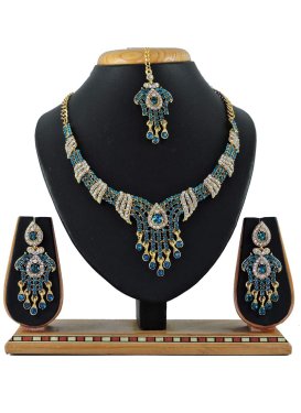 Unique Teal and White Alloy Necklace Set