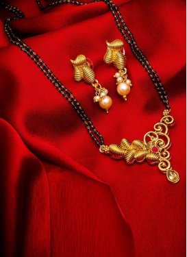 Versatile Beads Work Black and Gold Alloy Mangalsutra Set