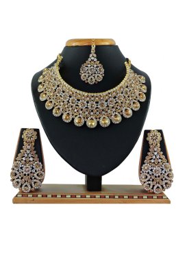 Versatile Gold and White Alloy Necklace Set For Party