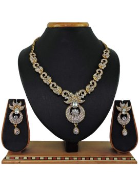 Versatile Necklace Set For Ceremonial