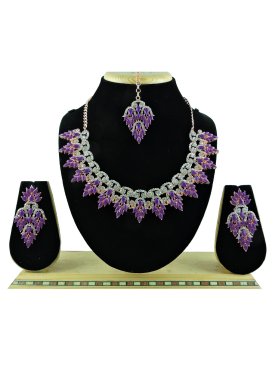 Versatile Stone Work Necklace Set For Party
