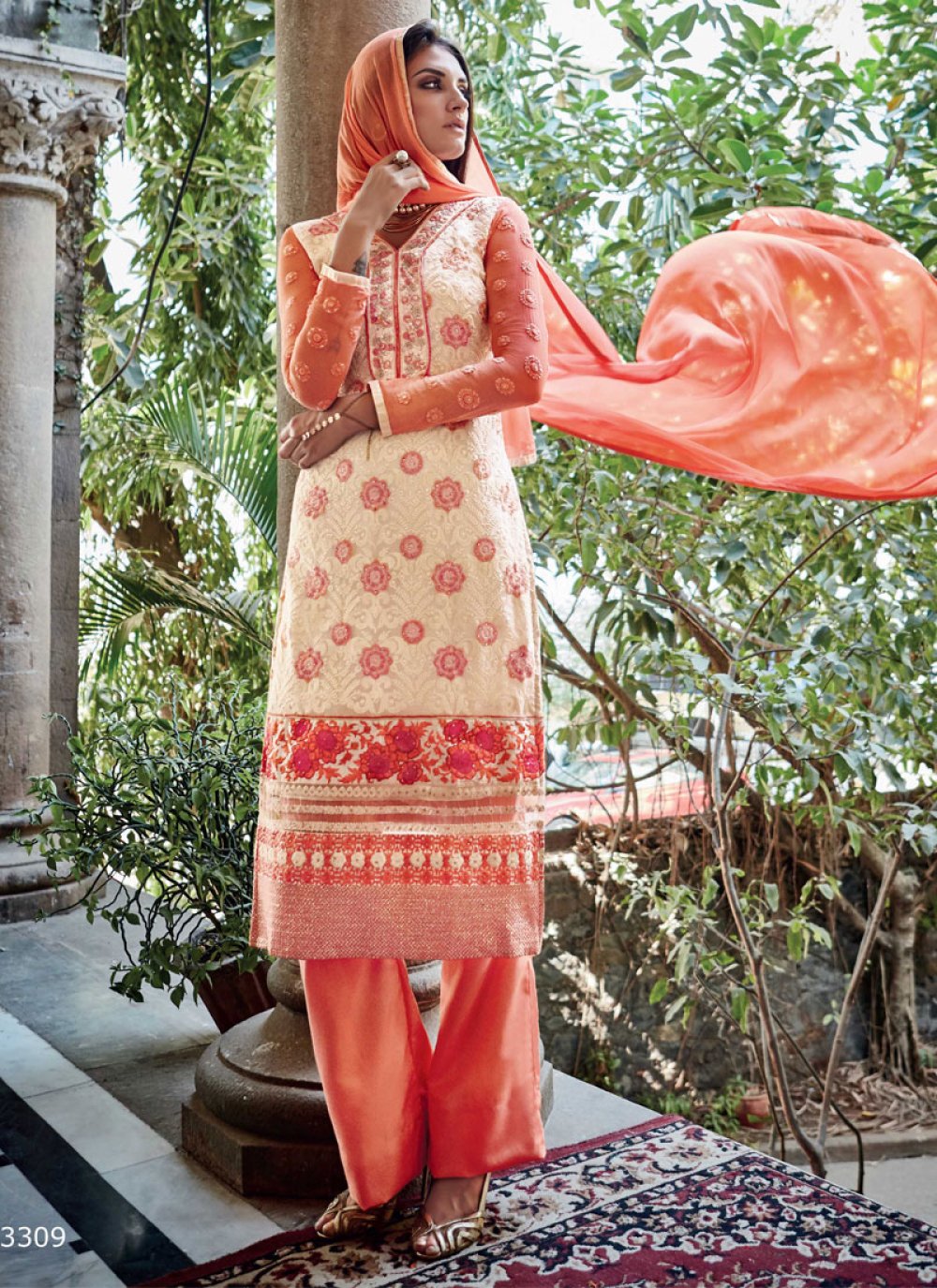 Peach color hotsell punjabi suit design