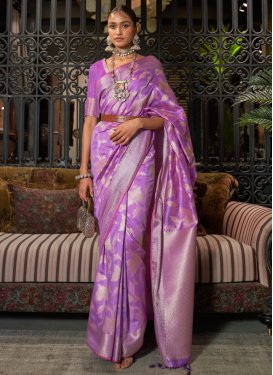 Woven Work Handloom Silk Contemporary Style Saree