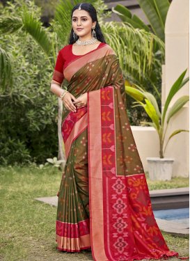 Woven Work Trendy Saree For Festival in Fuchsia and Olive